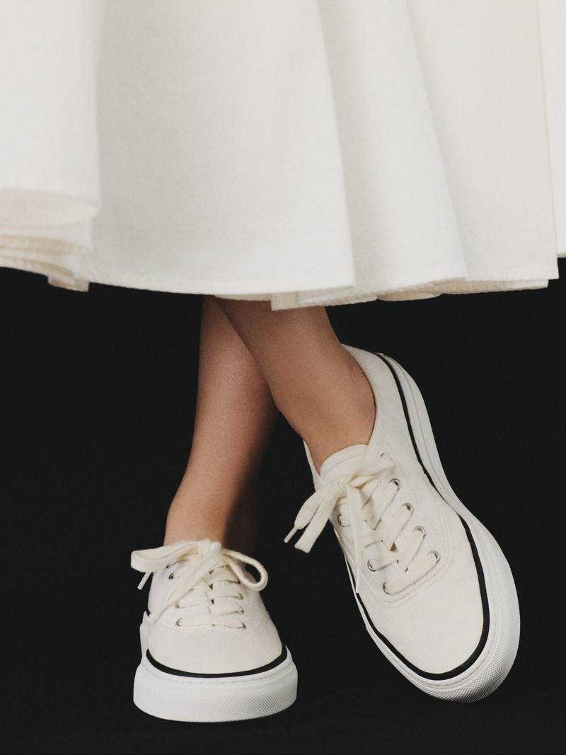 JACQUEMUS The Féfé outlook