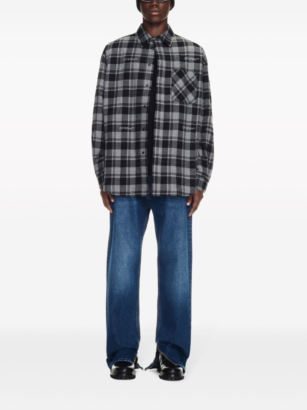 logo-embroidered checked padded shirt - 2