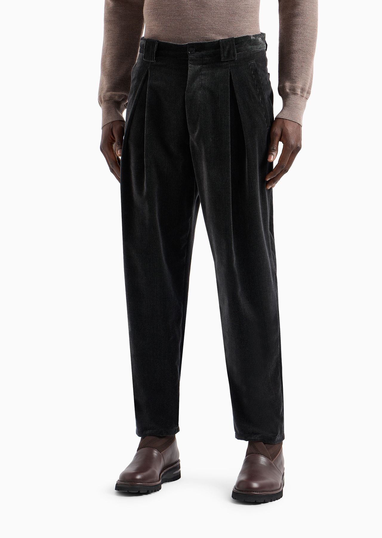 Single-pleat velvet trousers - 2