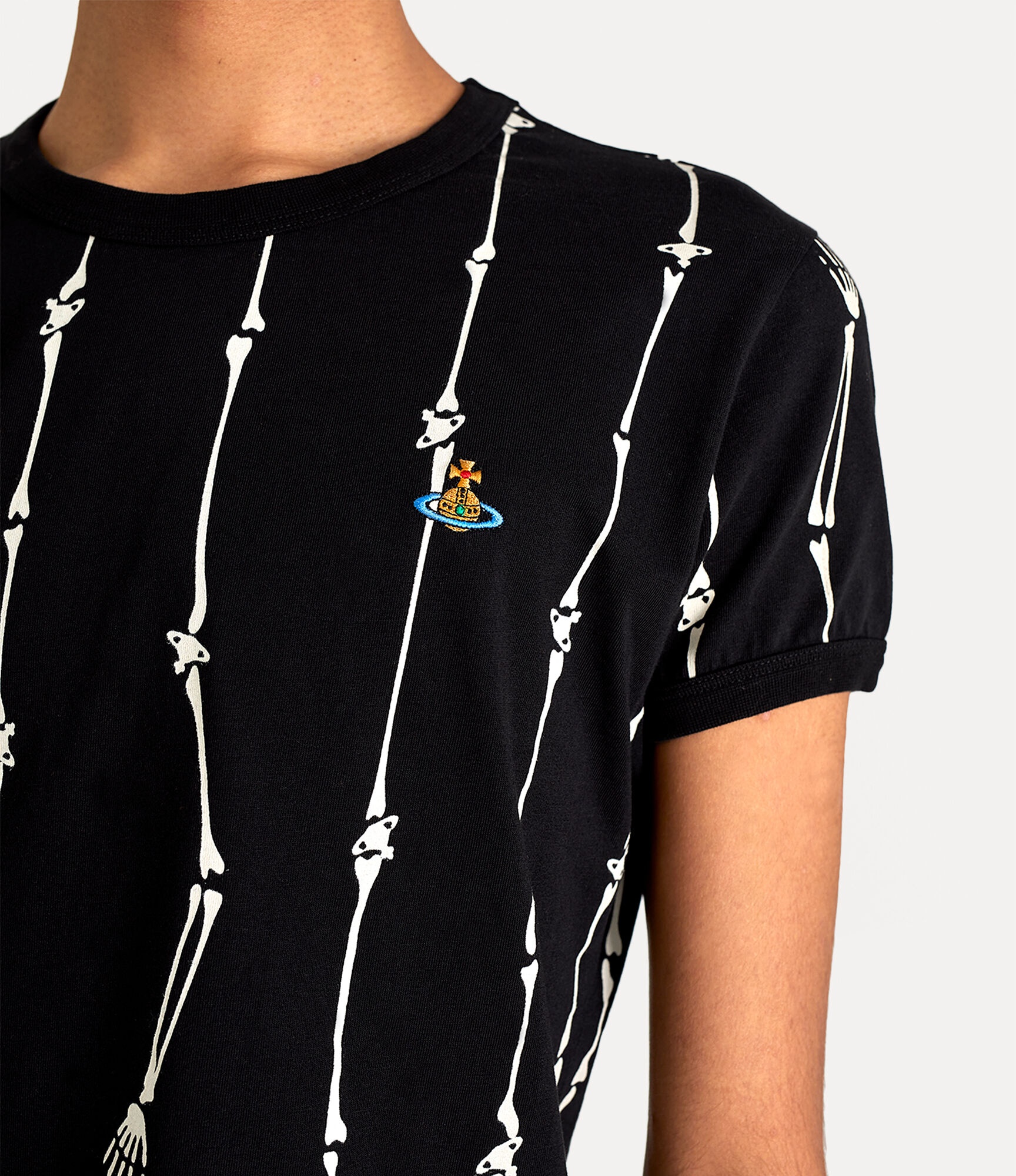 CLASSIC T-SHIRT - 7