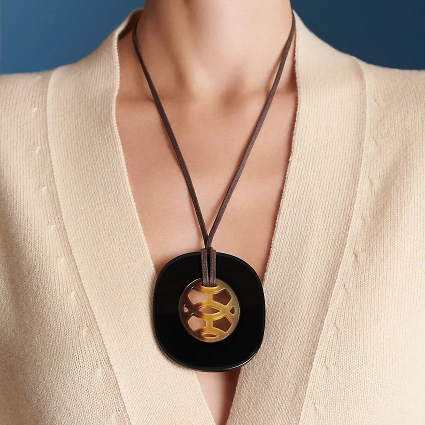 Lift pendant - 3