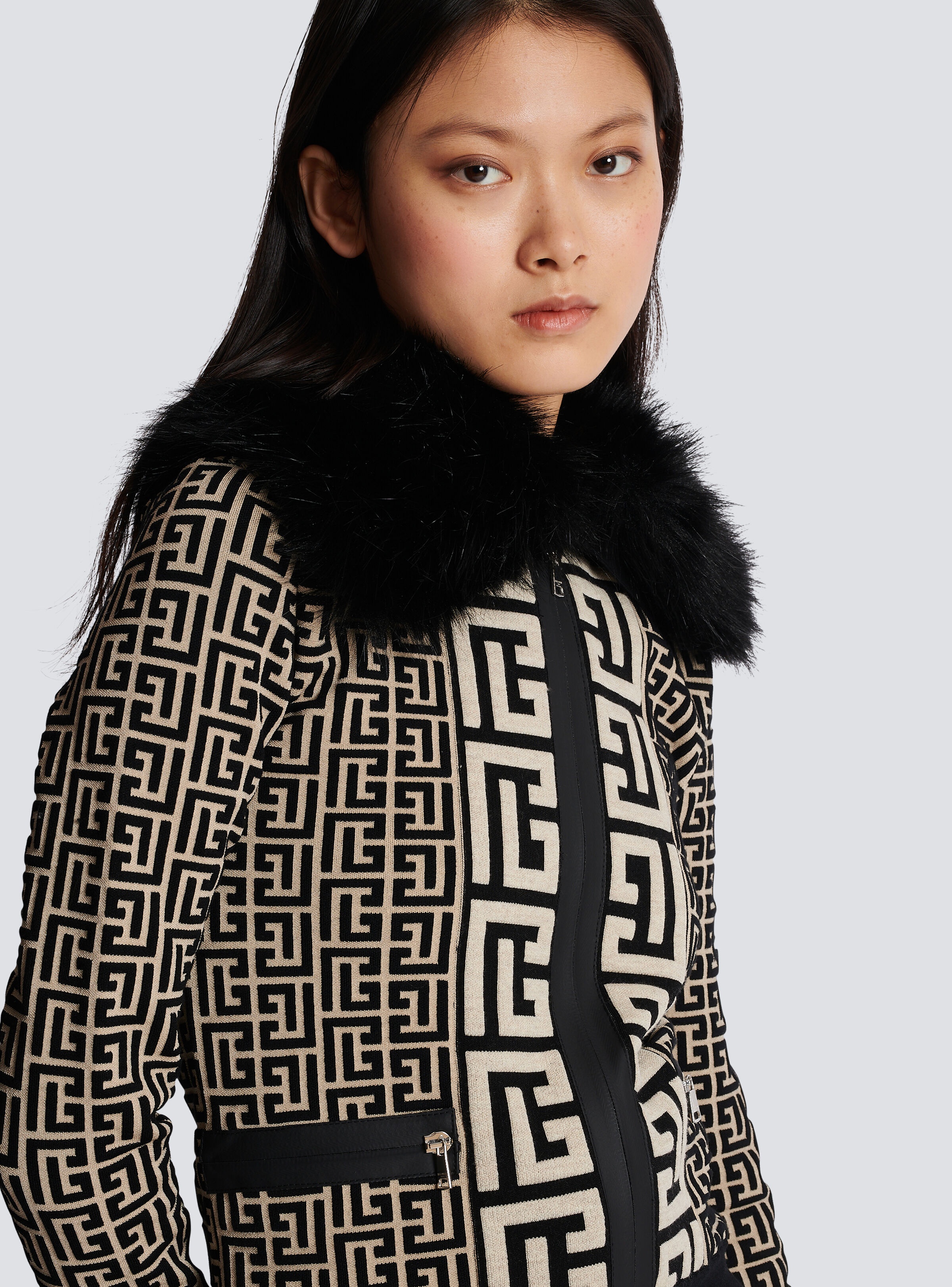 Monogrammed knit jacket with faux fur - 7