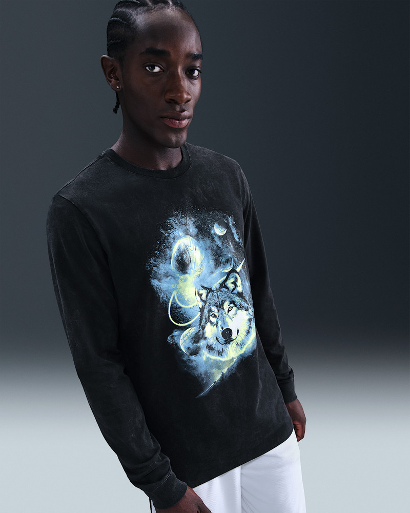 Nike Men's Long-Sleeve Basketball T-Shirt 1