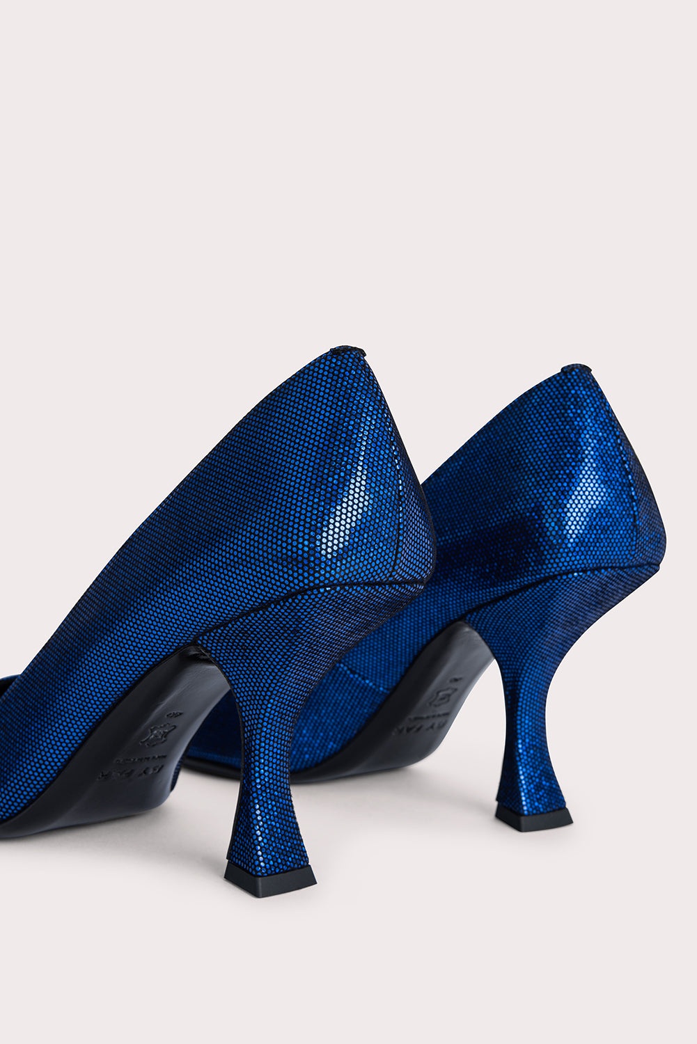 Viva Blue Disco Dot Leather - 6