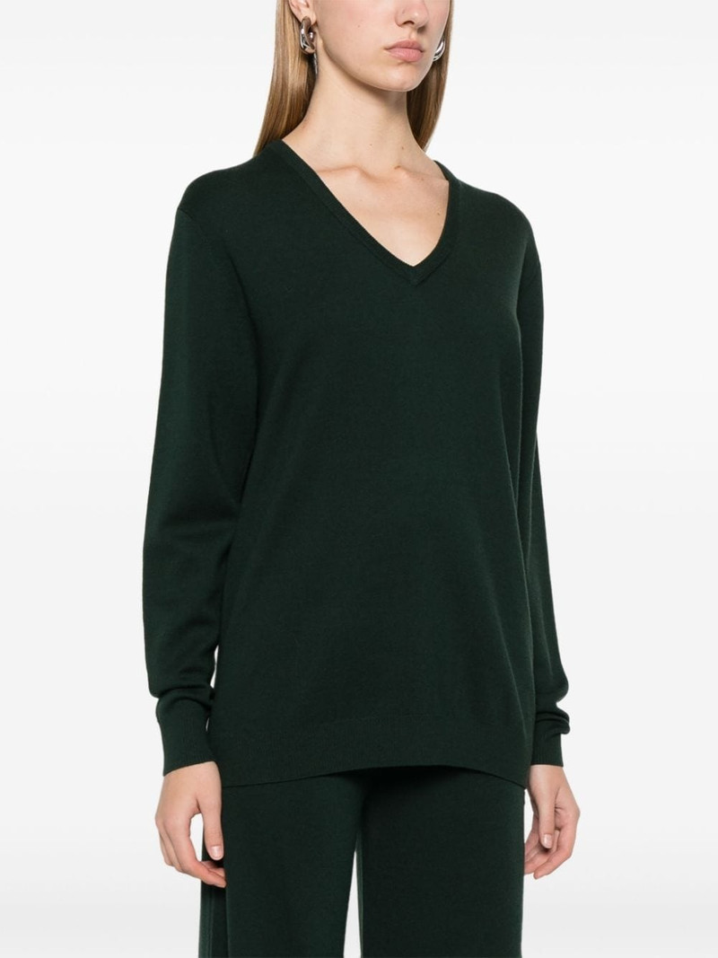 Pevera sweater 3