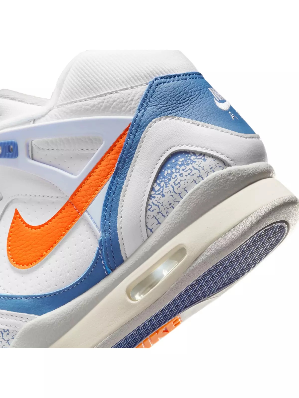 Air Tech Challenge 2 "Tart" Men's Shoe - 5