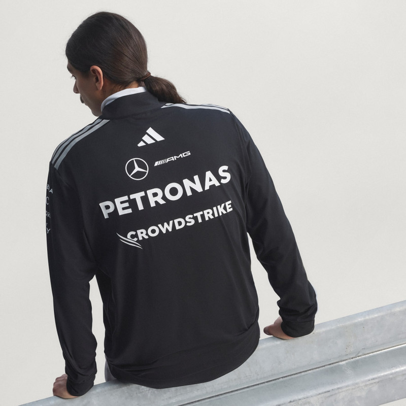 MERCEDES - AMG PETRONAS FORMULA 1 TEAM ENGINEERS QUARTER ZIP Sweatshirt 7