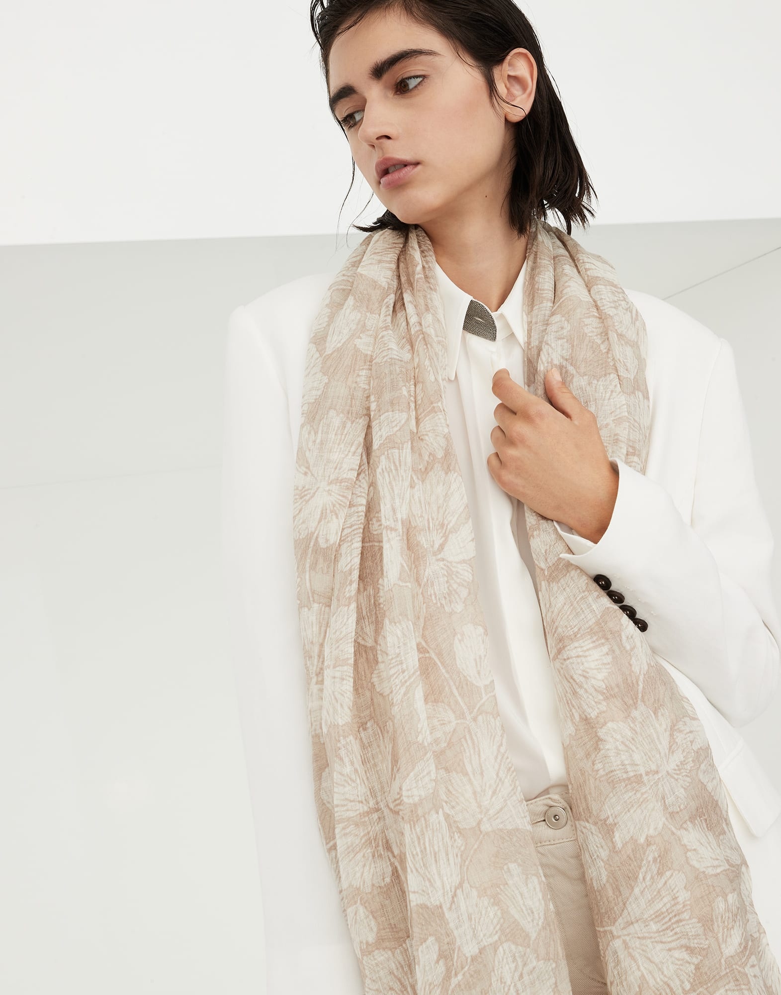 Ginkgo print linen scarf - 4