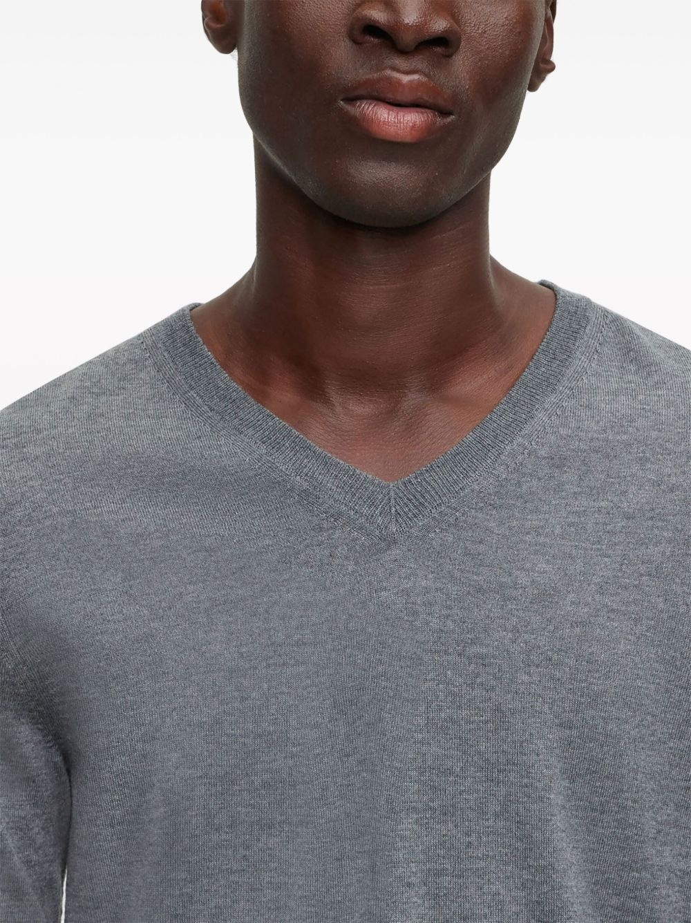 V-neck virgin-wool jumper - 5