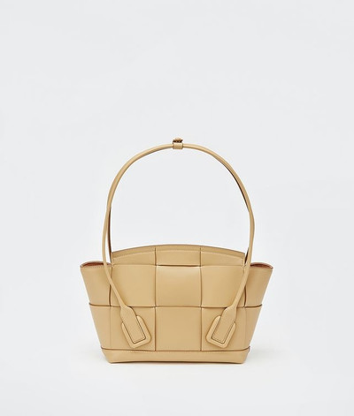 Bottega Veneta SMALL ARCO outlook