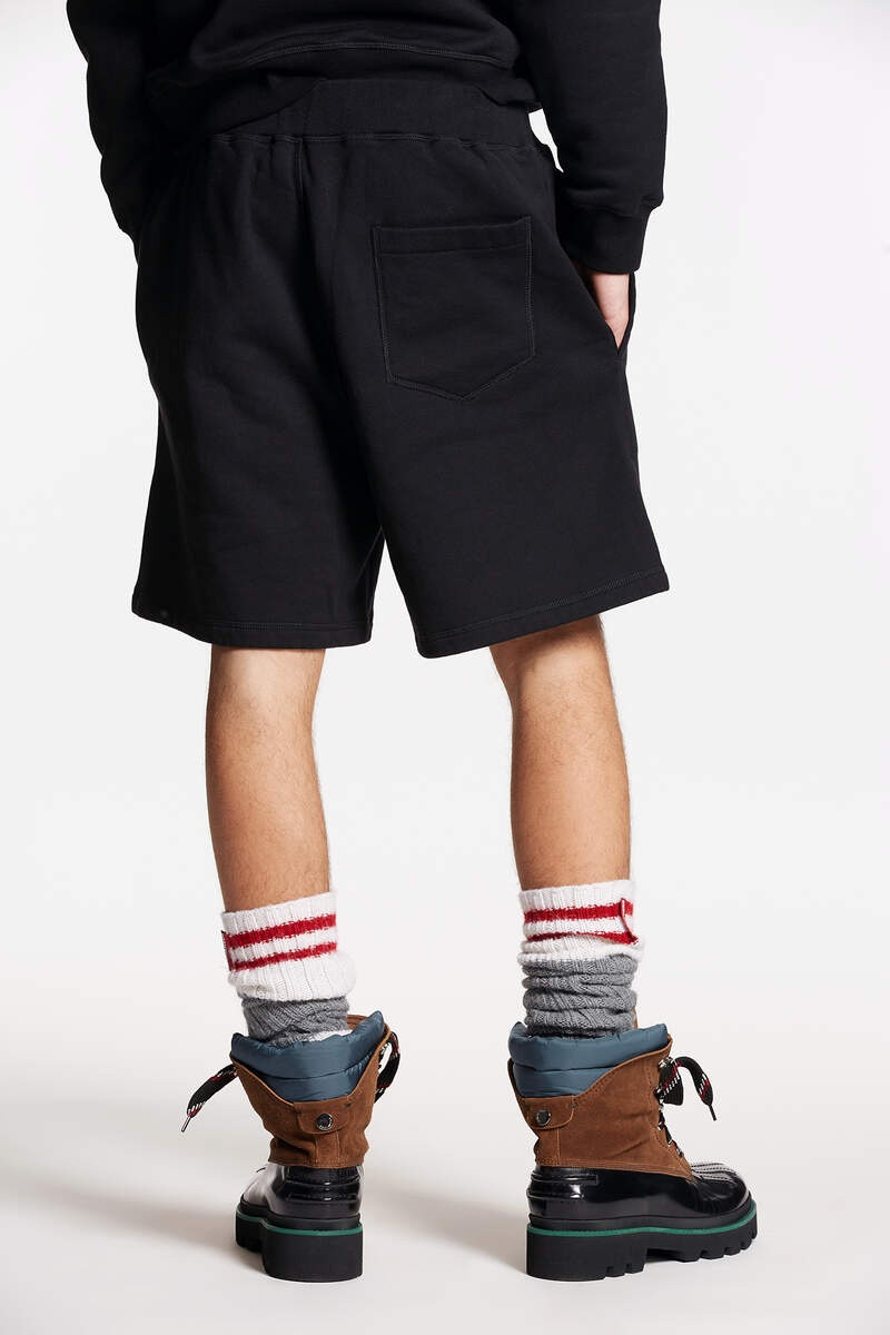 DSQUARED2 D2 WASH RELAXED SHORTS outlook