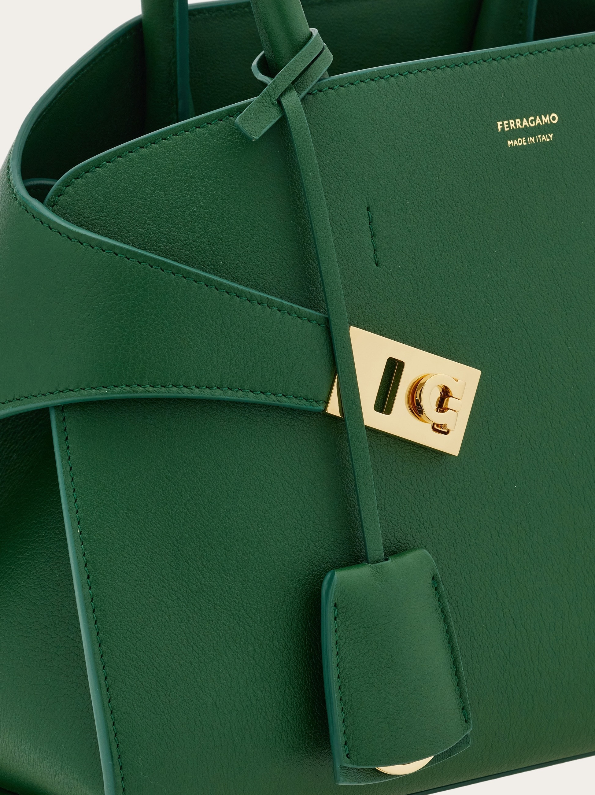Hug handbag (S) - 8