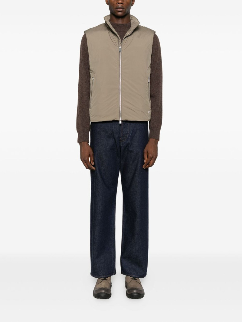 BOSS zip-up sleeveless gilet outlook