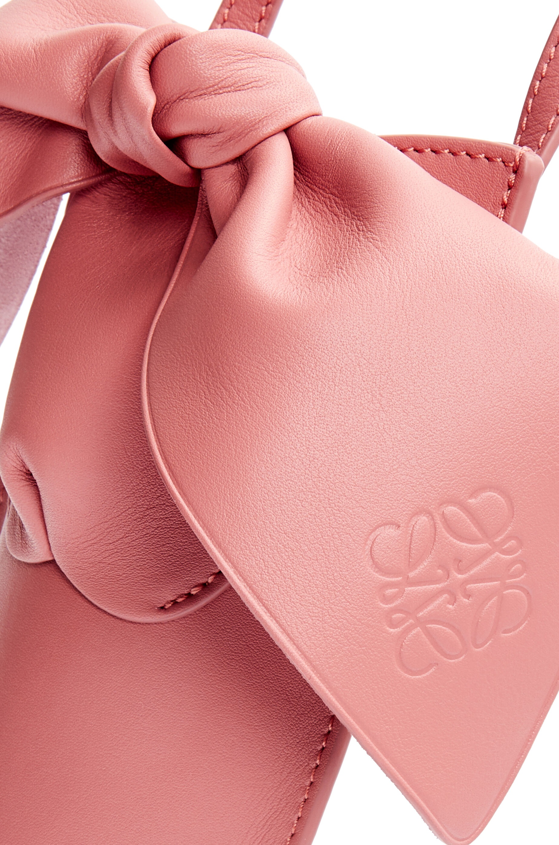 Bunny pocket in classic calfskin - 5