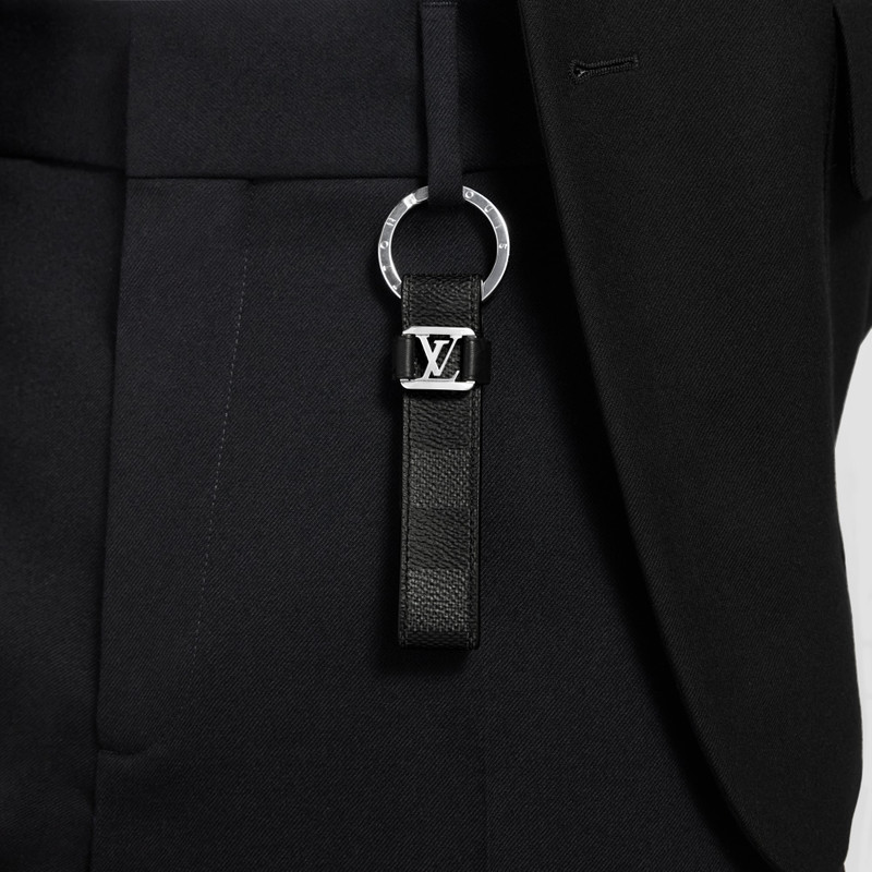 LV Dragonne key holder 3