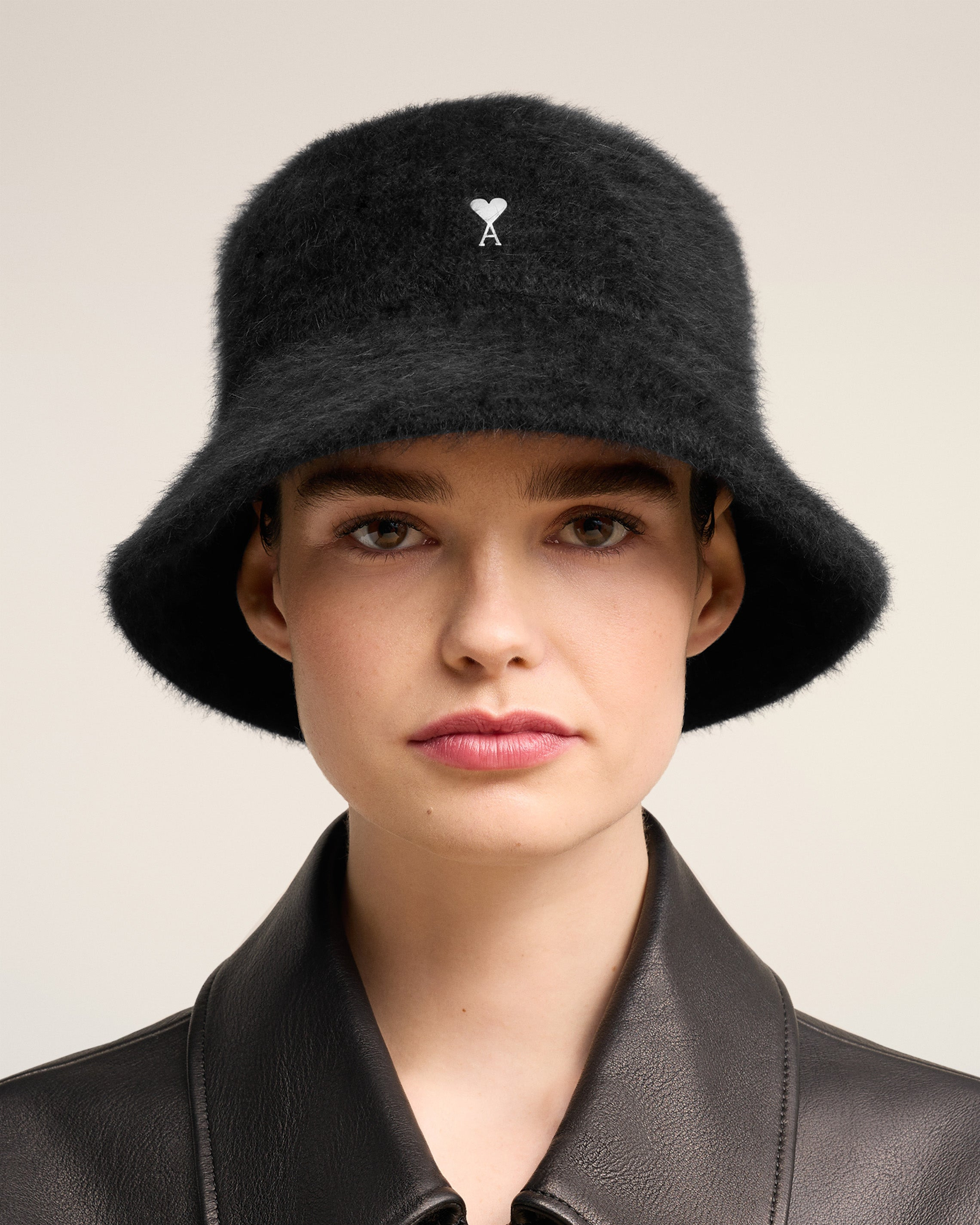 AMI DE COEUR STUD BUCKET HAT - 2