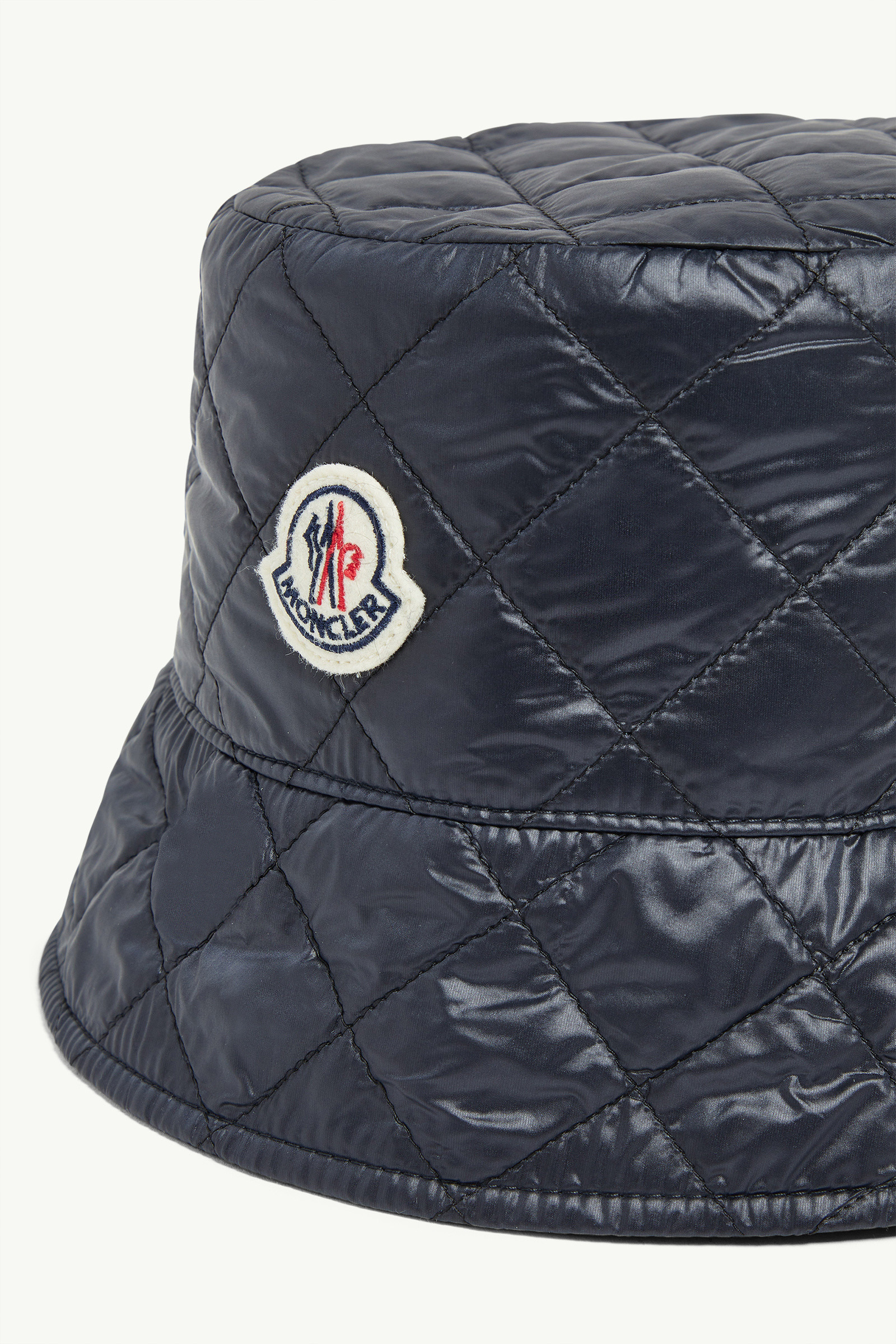 Diamond-Quilted Padded Bucket Hat - 3