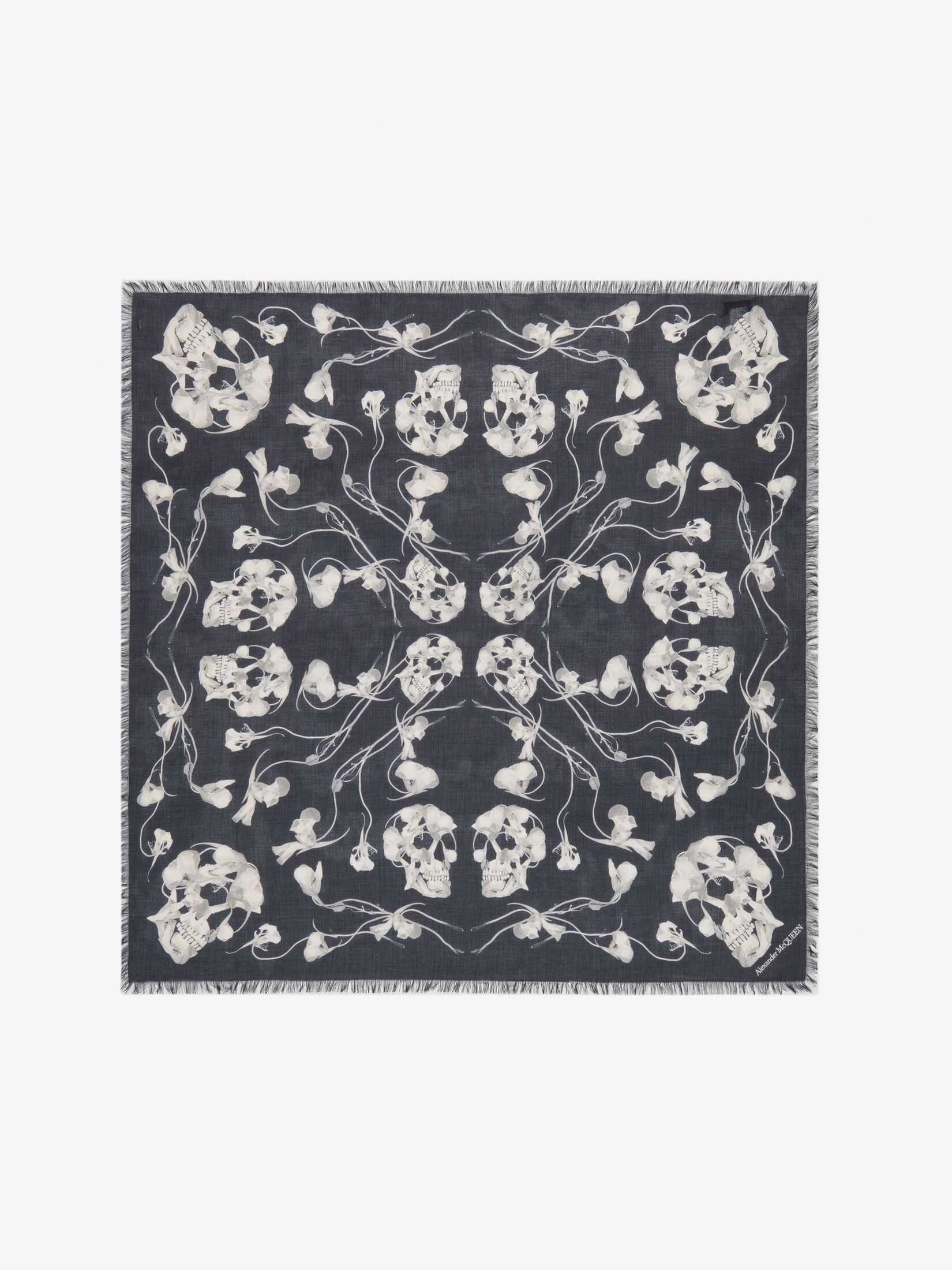 Men's Ironed Flower Foulard in Black/ivory - 1