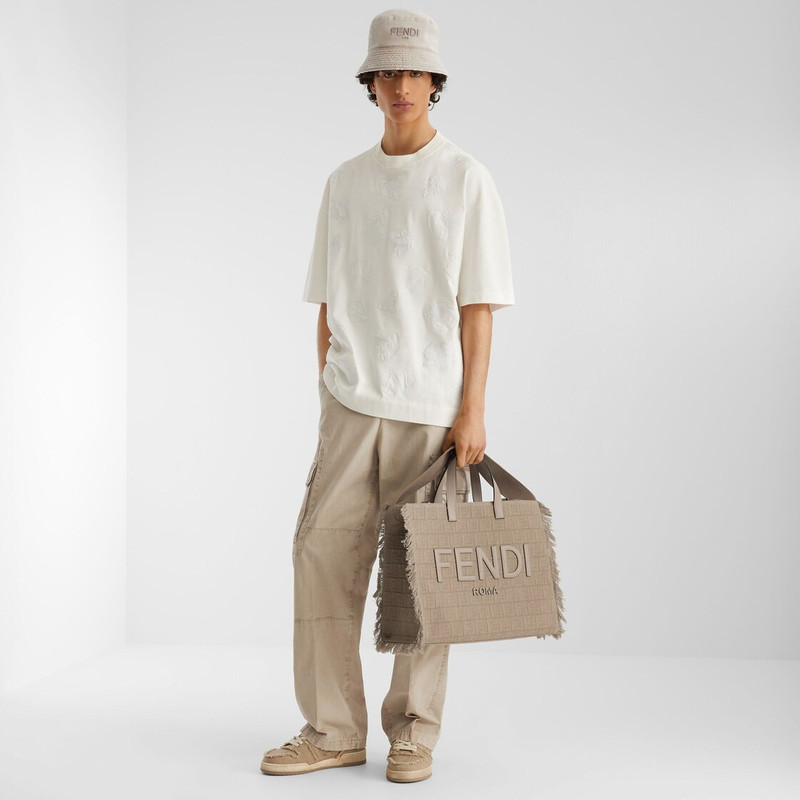 FENDI Shopper outlook