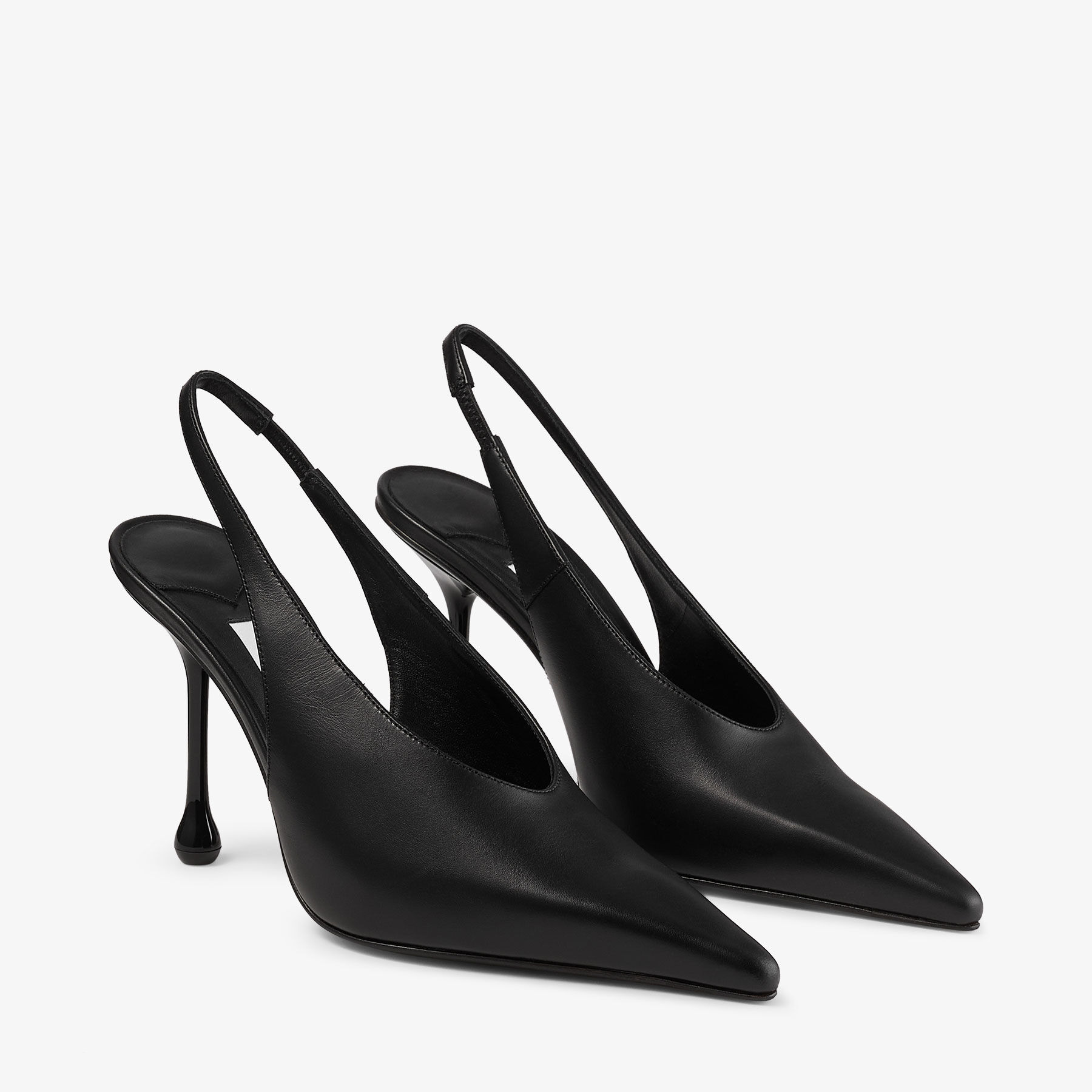 Isa 95
Black Leather Pumps - 3