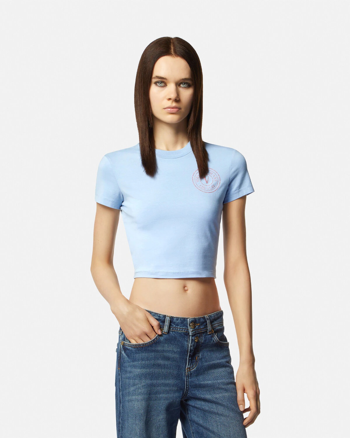 V-Emblem Cropped T-Shirt - 4