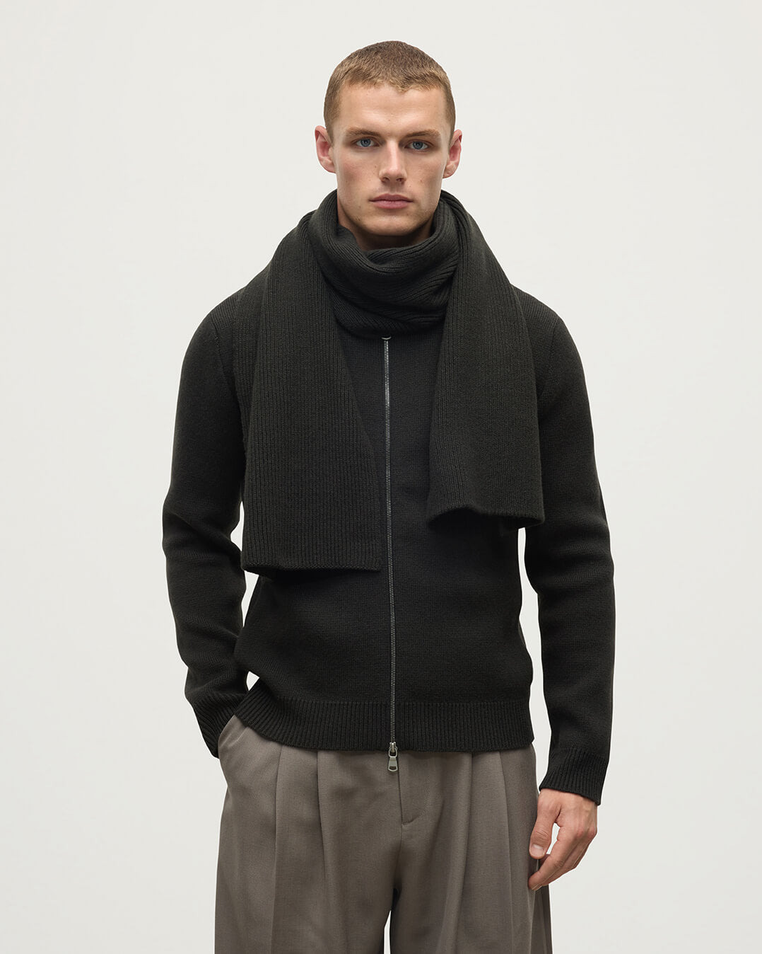 Ribbed Grey Cashmere Scarf - 2