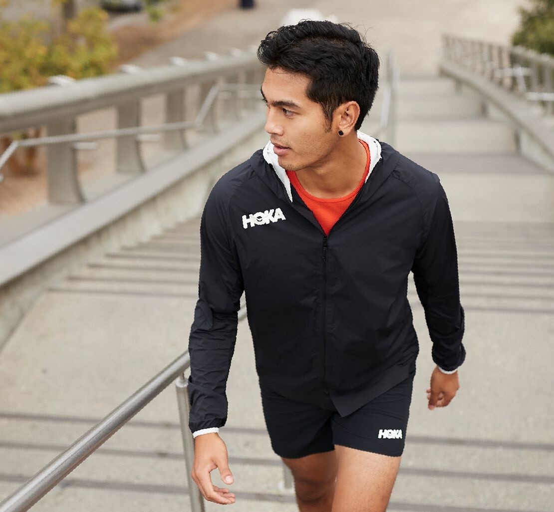 HOKA ONE ONE Men's Full-Zip Wind Jacket | REVERSIBLE