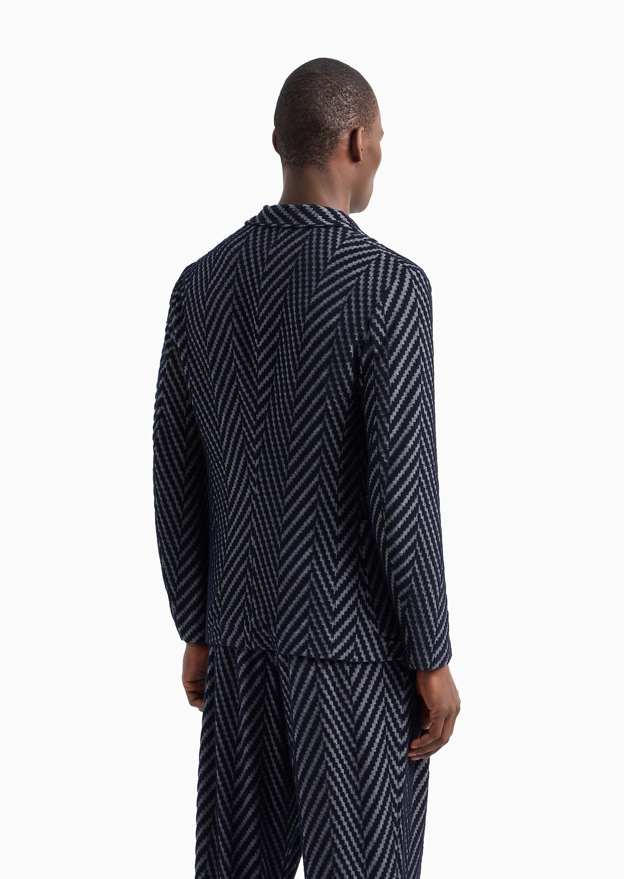 Single-breasted jacket in viscose and cotton-blend chevron jacquard jersey - 3
