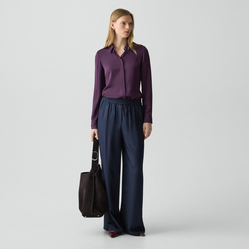 Theory Fitted Shirt in Silk Georgette outlook