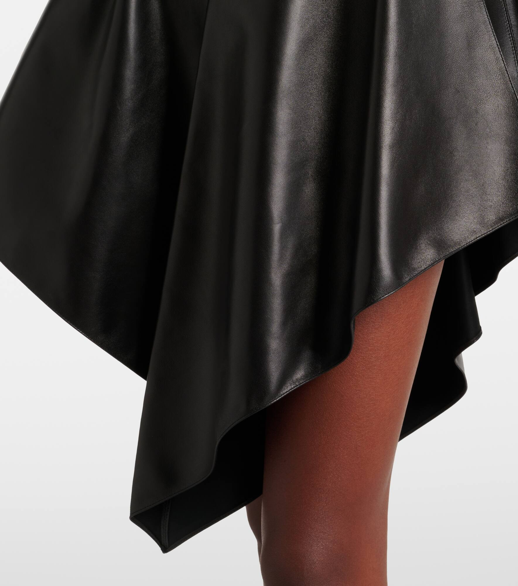 Asymmetric leather miniskirt - 5