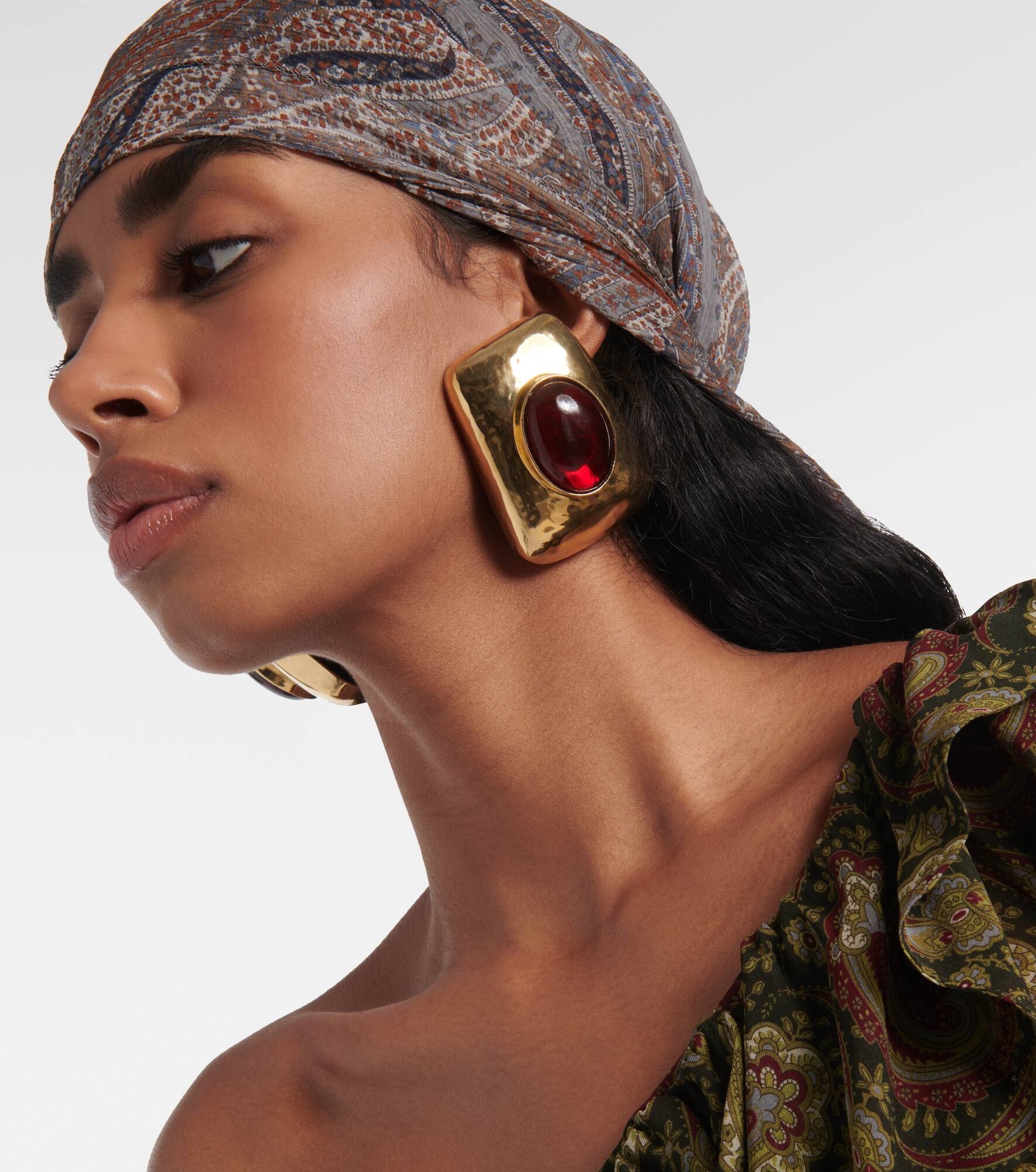 Embellished clip-on earrings - 6