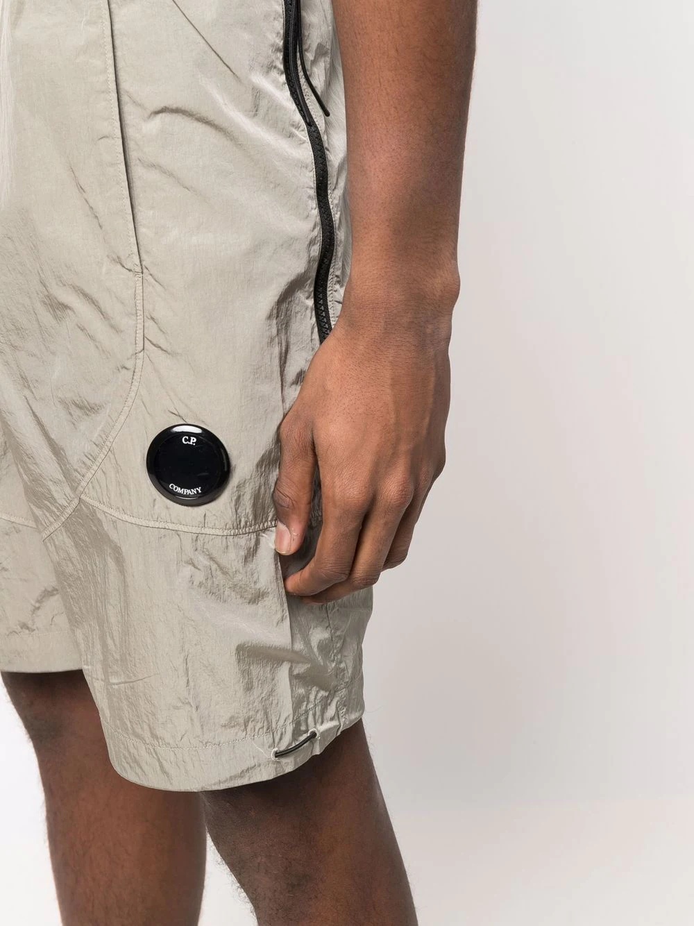 Lens-detail track shorts - 5