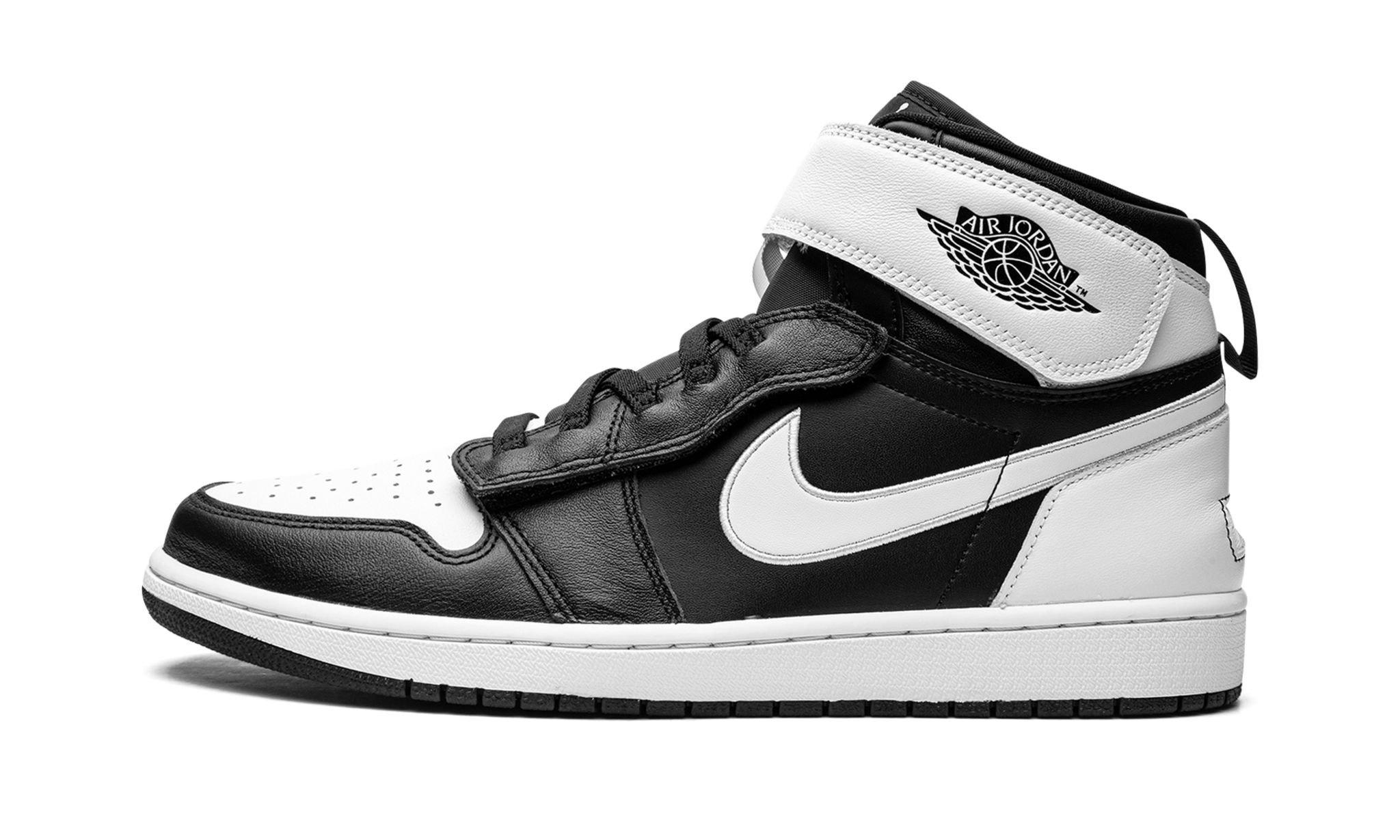 Air Jordan 1 High FlyEase "Panda" - 1