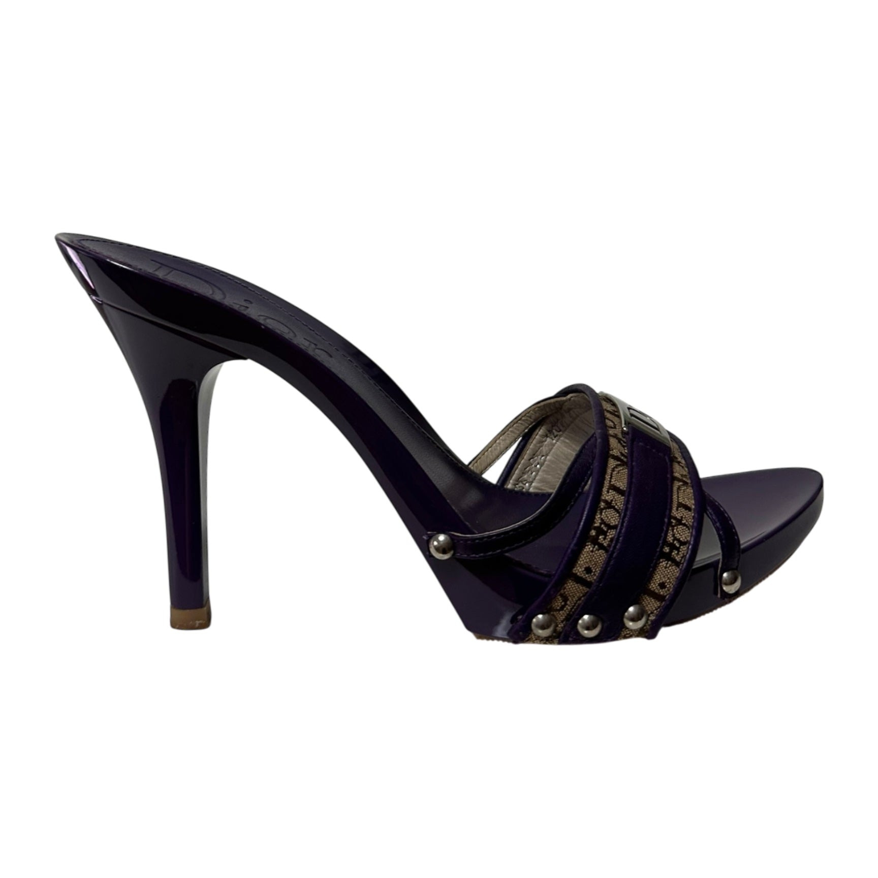 CHRISTIAN DIOR Spring Summer 2005 Diorissimo Street Chic Trotter Sandals - 4