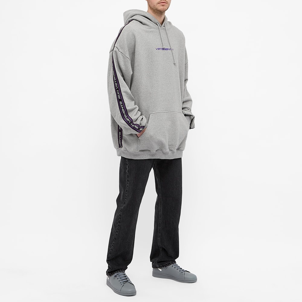 VETEMENTS Logo Taped Oversized Hoody - 7