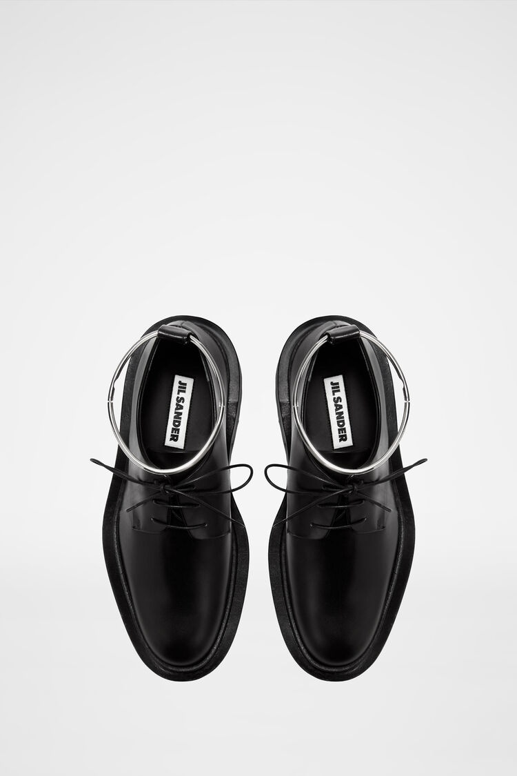 Lace-Up Shoes - 5