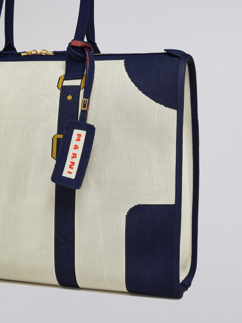 WHITE AND BLUE TROMPE-L'ŒIL JACQUARD TRAVEL BAG 5