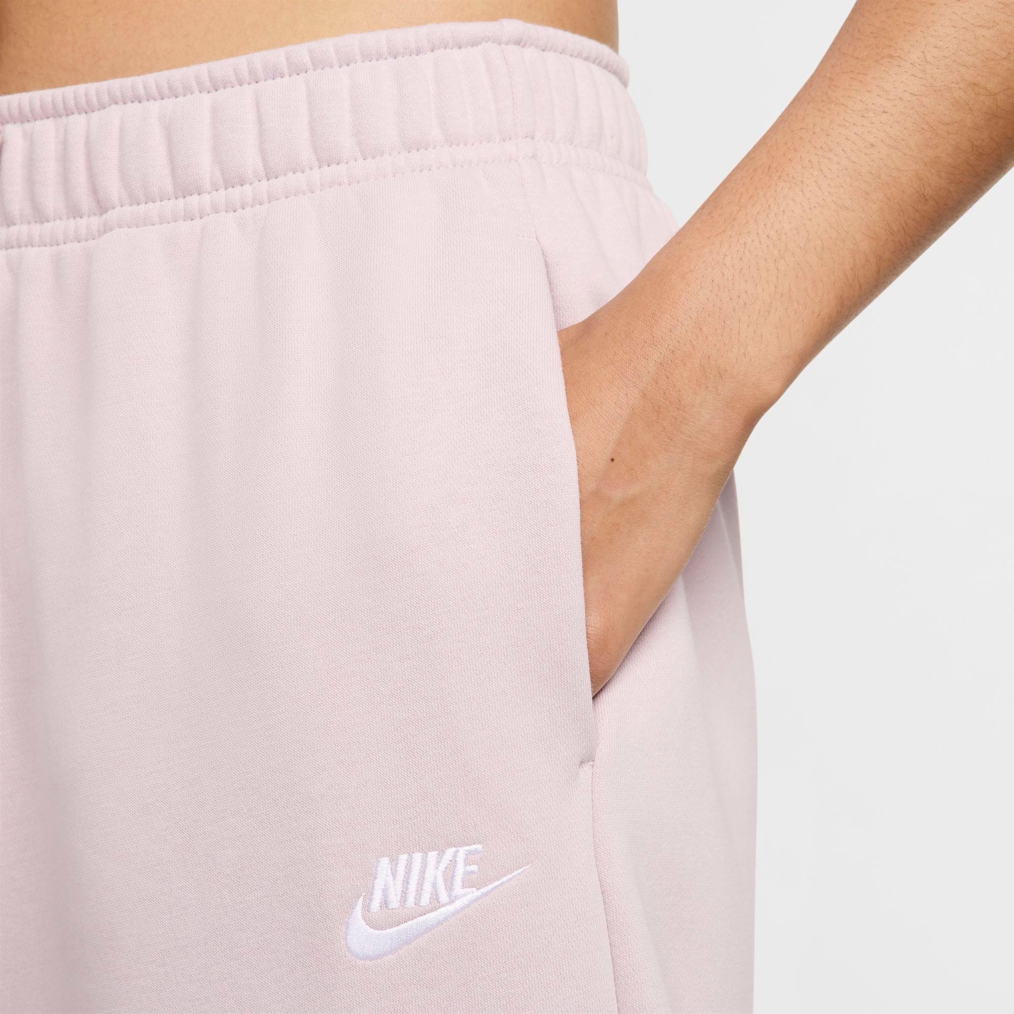 WOMEN'S NIKE SPORTSWEAR CLUB FLEECE MID-RISE OVERSIZED SWEATPANTS - 4