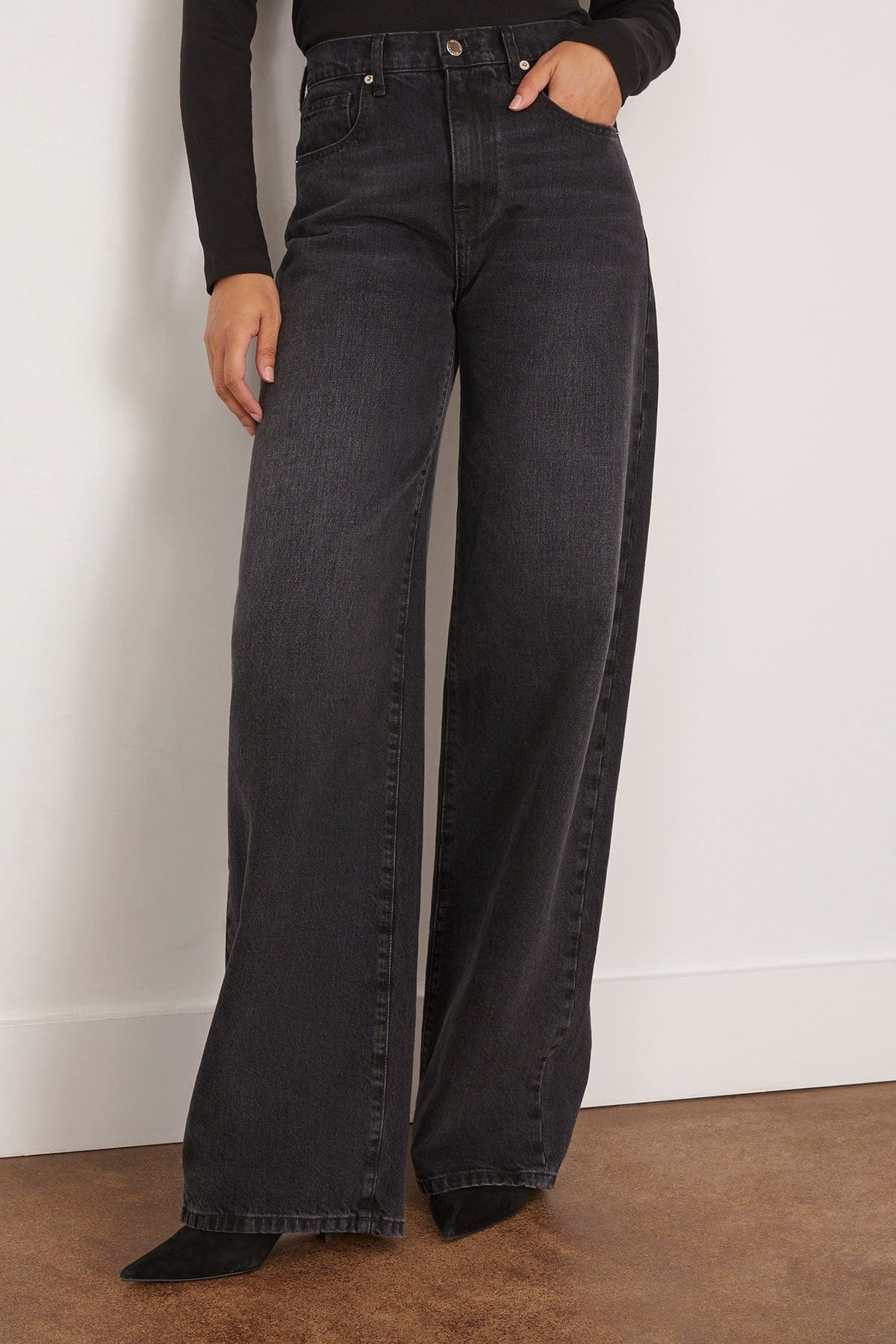 The Callan Wide Leg Pant in Vintage Black - 3