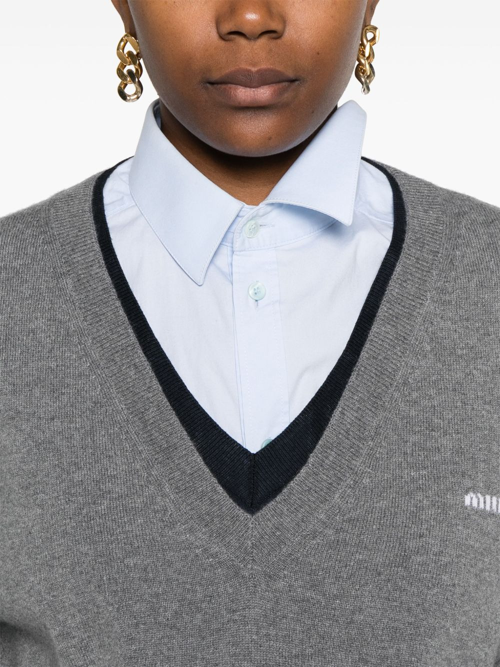 V-neck sweater - 5