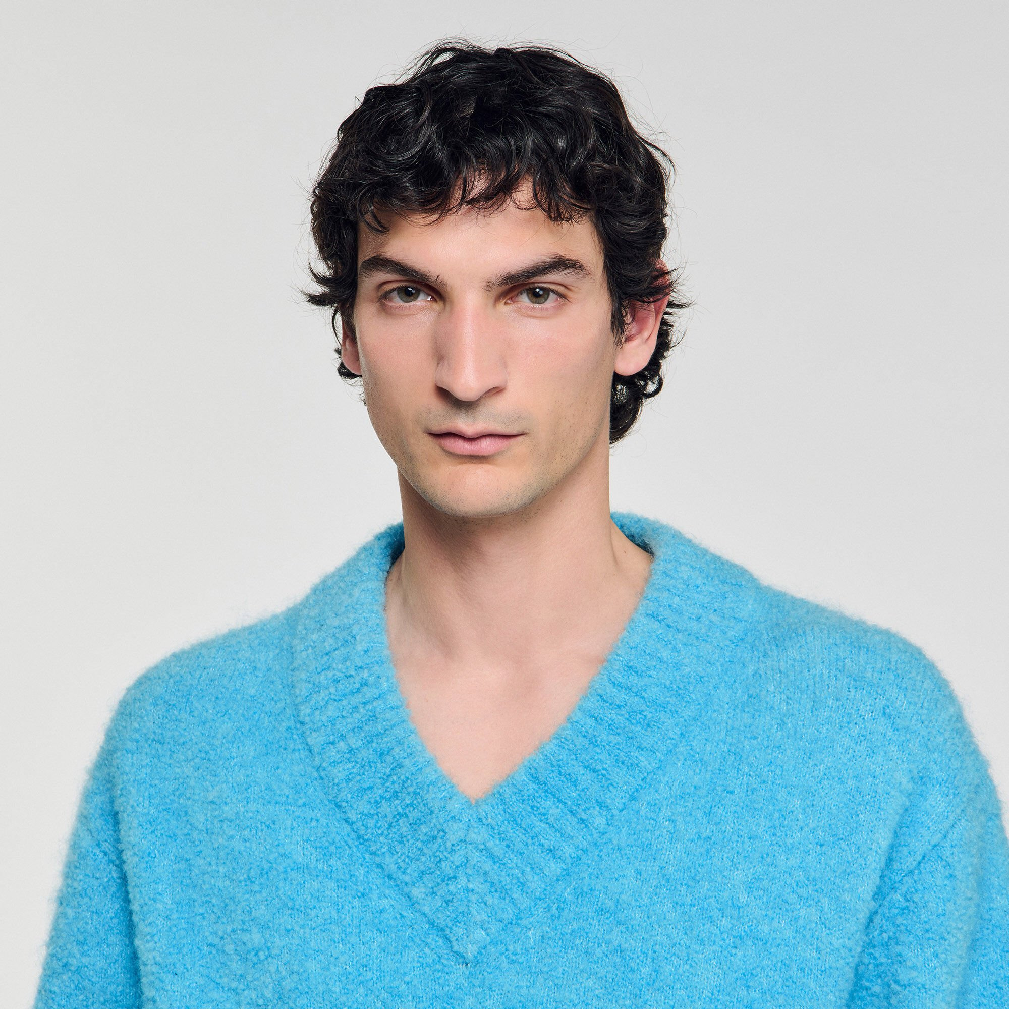 V-NECK LONG-SLEEVE SWEATER - 3