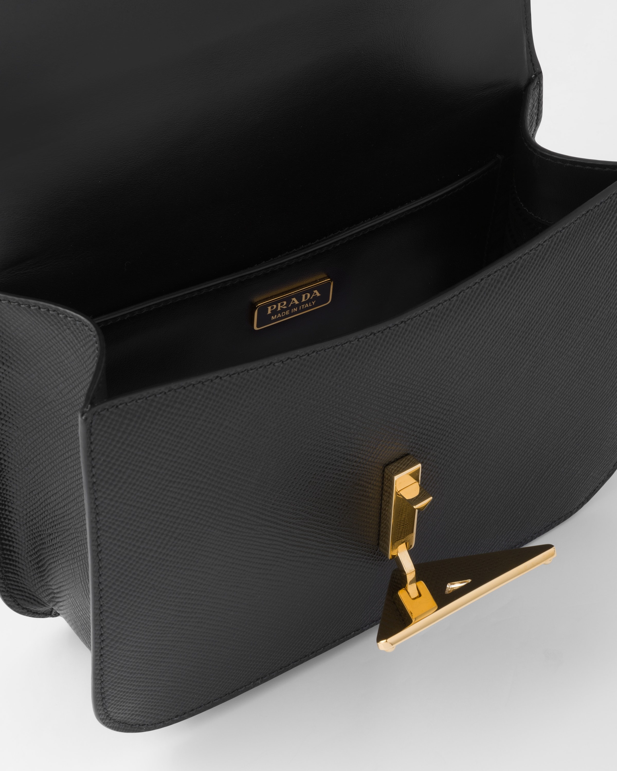 Prada Emblème Saffiano shoulder bag - 5