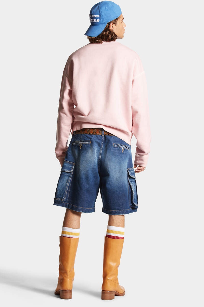 MEDIUM RIPPED KNEE WASH 64 TAG SHORTS - 4