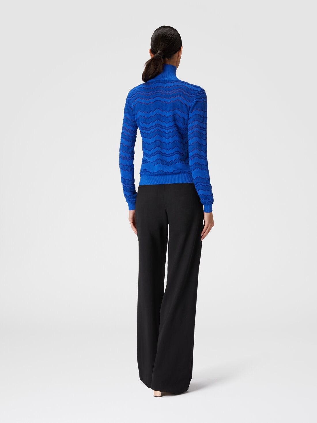 Viscose and wool turtleneck with tone-on-tone zigzag - 3