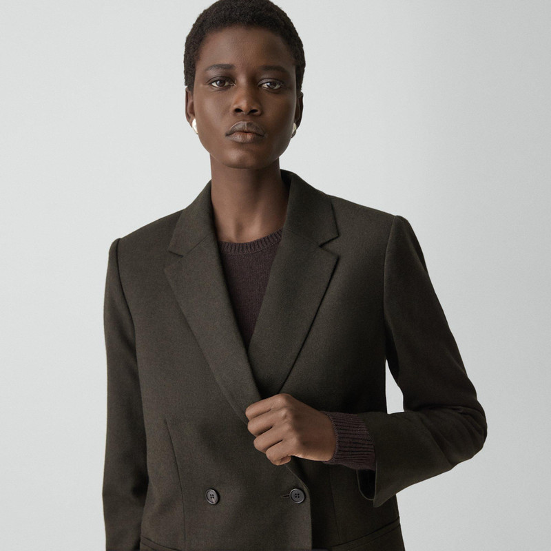 Relaxed Double-Breasted Blazer in Sleek Flannel 5