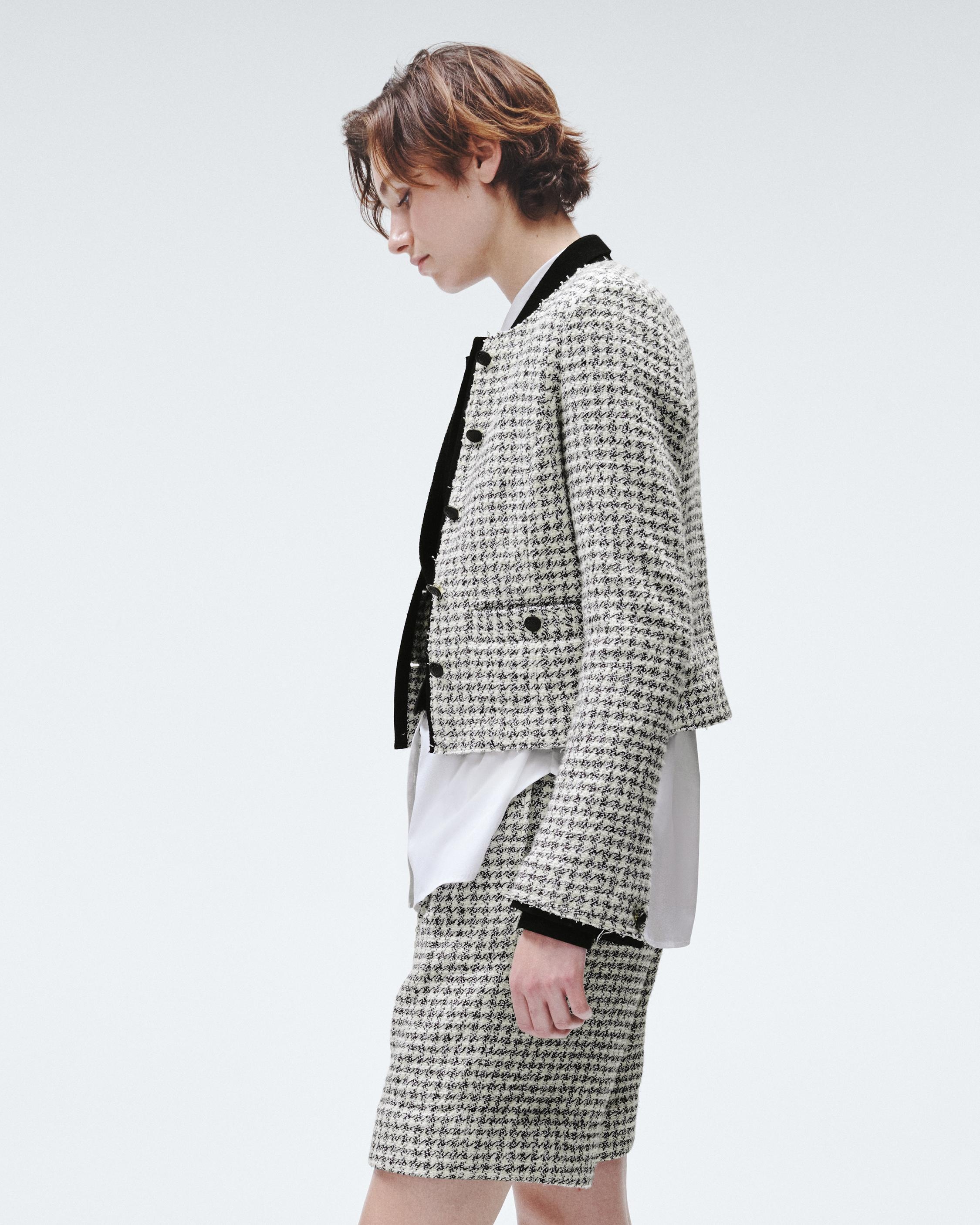 Carmen Cotton Jacket
Classic Fit - 4