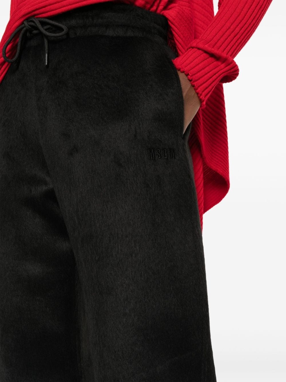 logo-embroidered tapered-leg trousers - 5