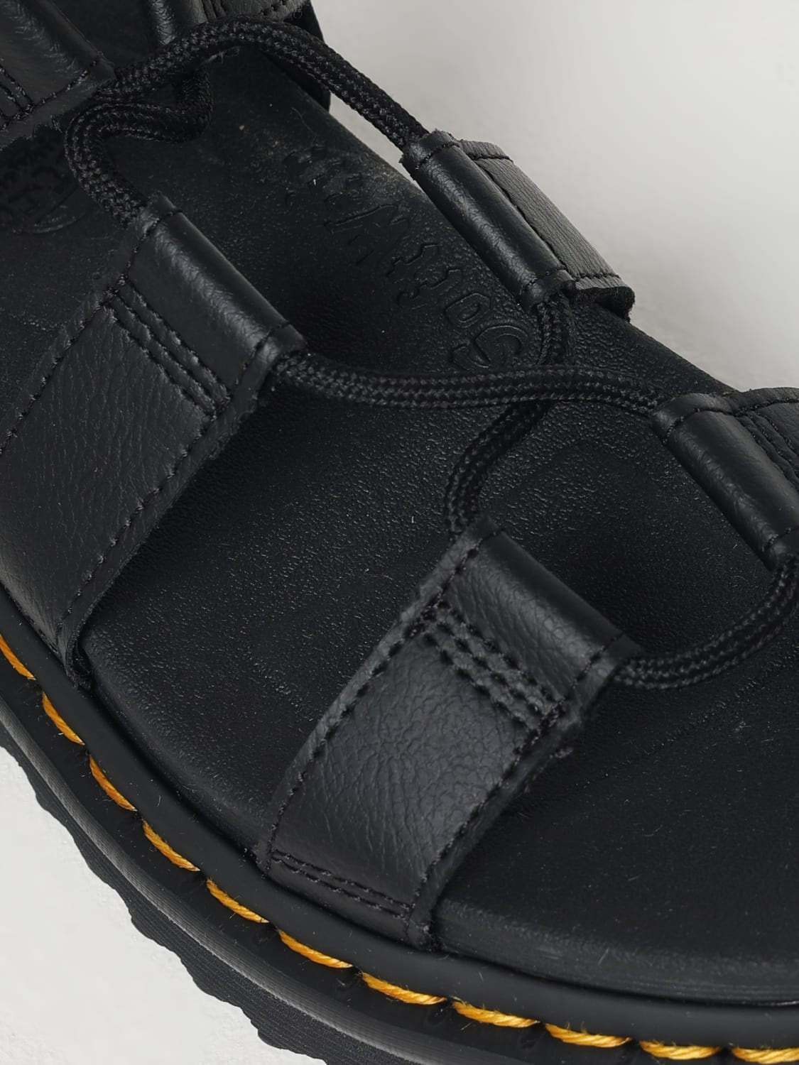 Shoes woman Dr. Martens - 4