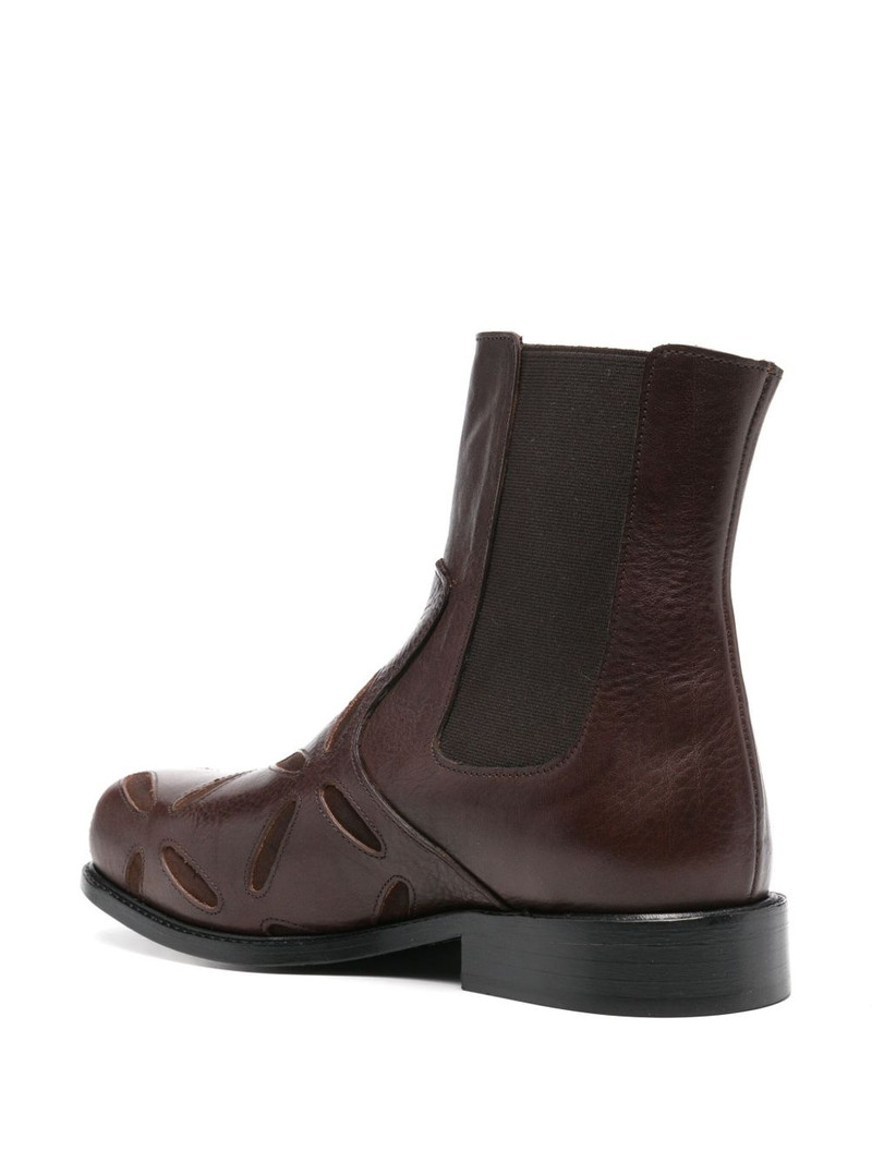 Slashed boots 3