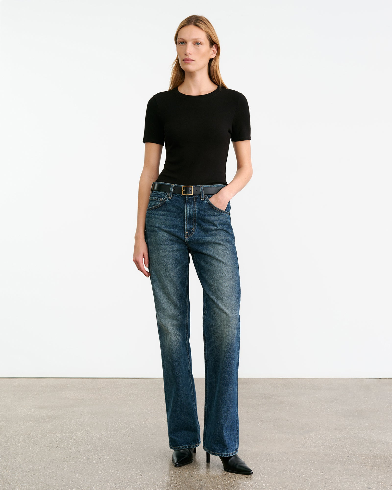 ELIN TEE - 4